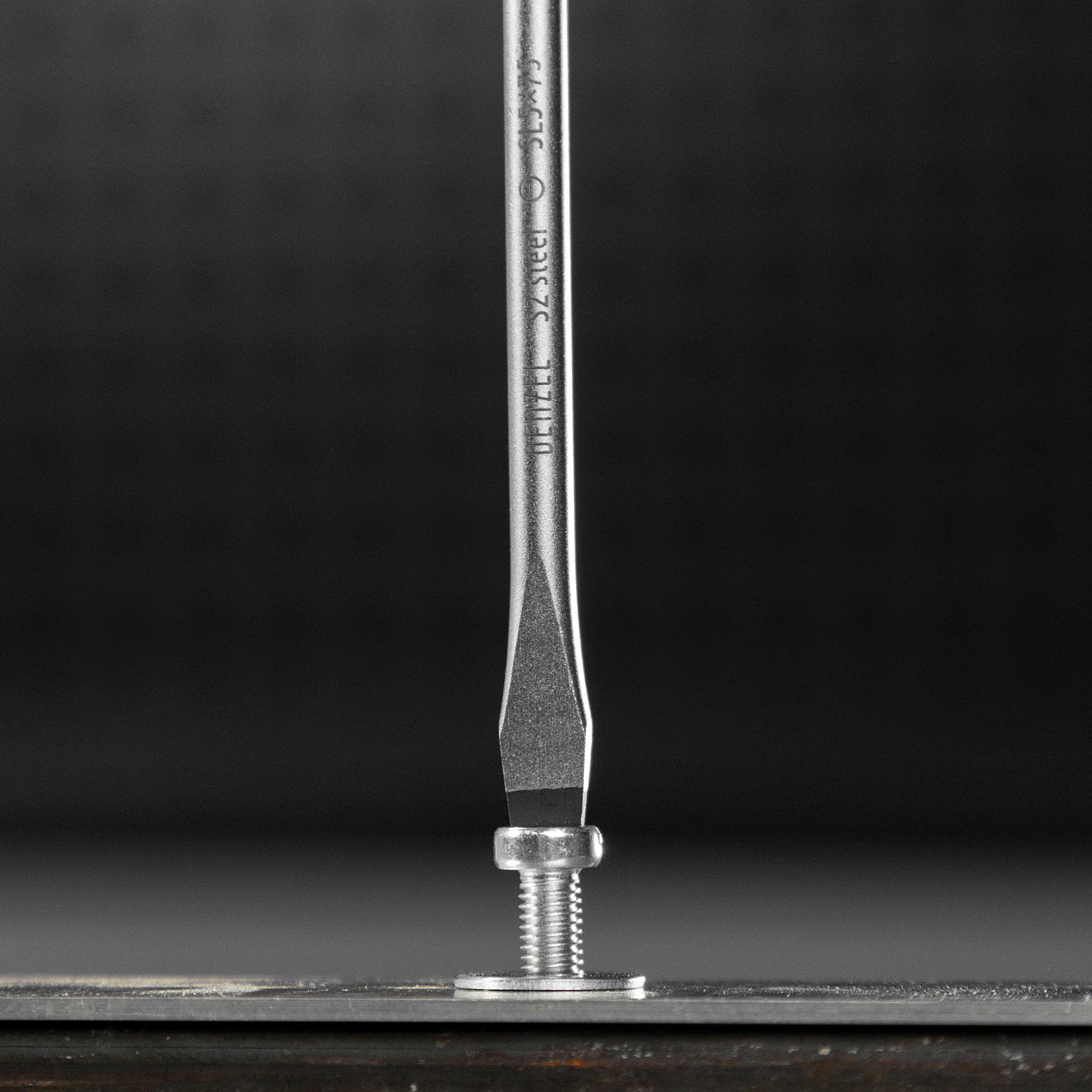 Отвертка, SL5x75 мм, S2, 3к рукоятка Denzel