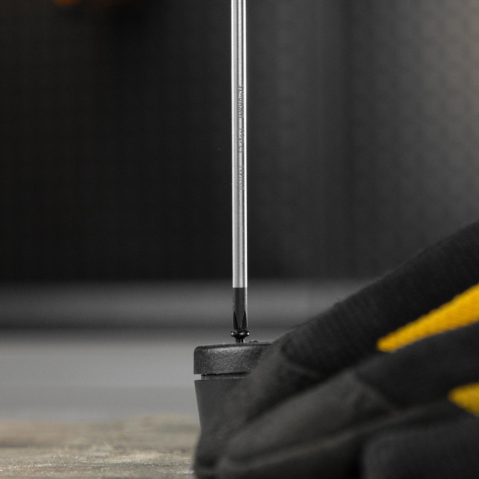 Отвертка, PH0х75 мм, S2, 3к рукоятка Denzel