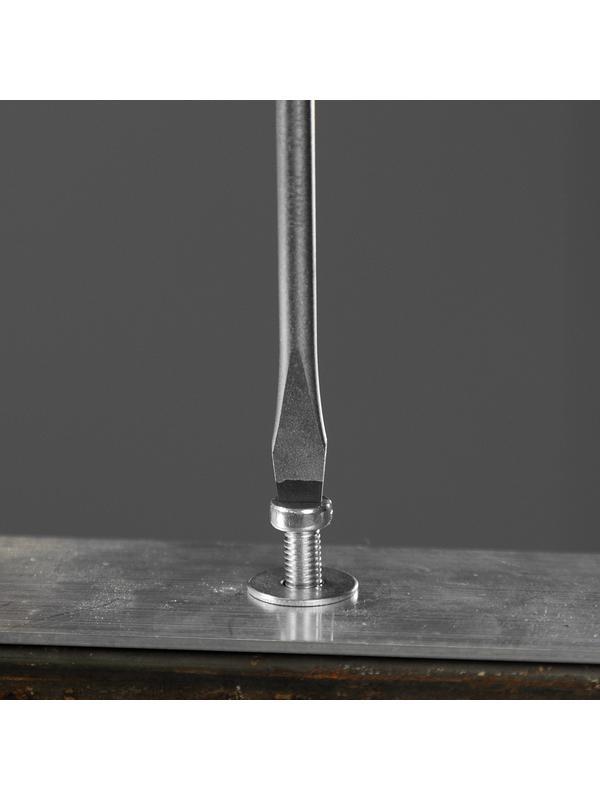 Отвертка, SL5x100 мм, S2, 3к рукоятка Denzel