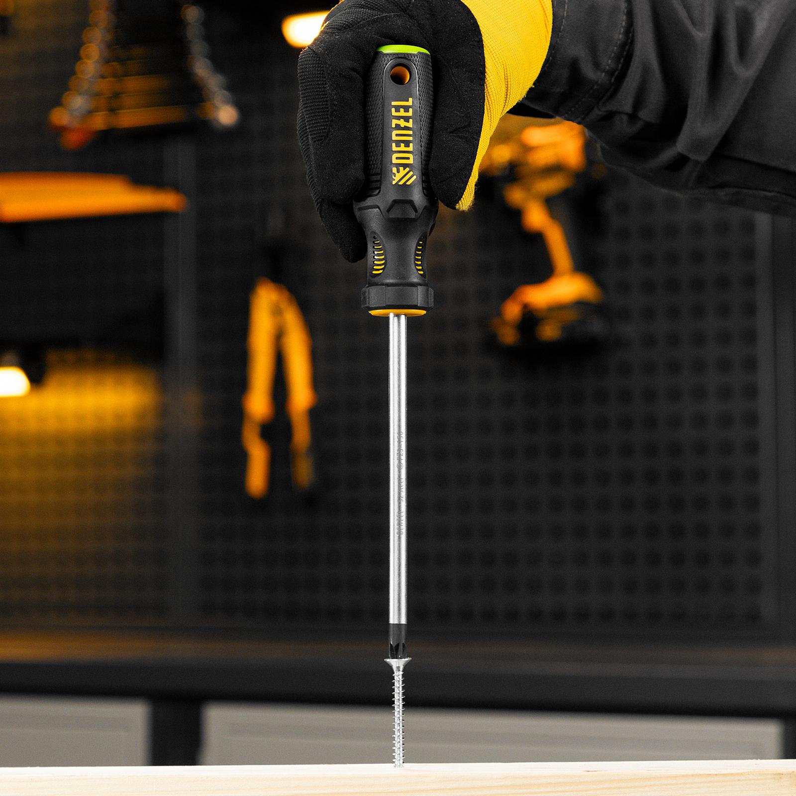 Отвертка, PZ3x150 мм, S2, 3к рукоятка Denzel