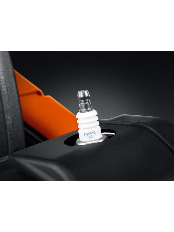 KRAFTOOL 3700 Вт, 400 мм, без диска, бензорез по бетону (бетонорез) (K770-16)