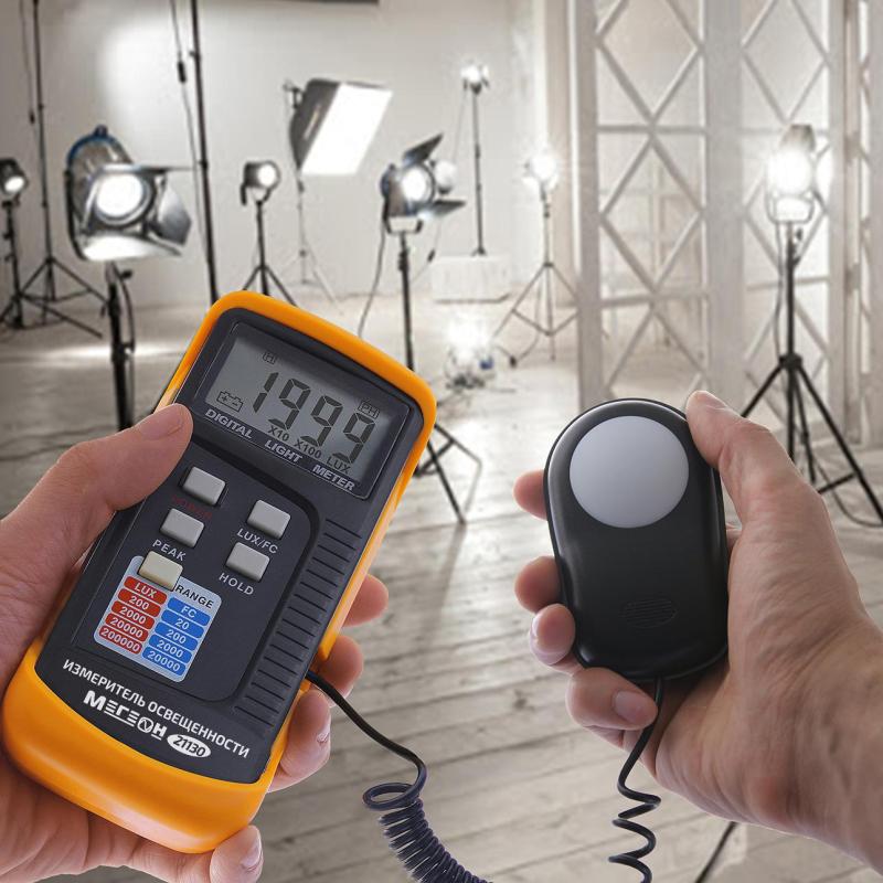 Люксметр измеритель освещенности МЕГЕОН 21130