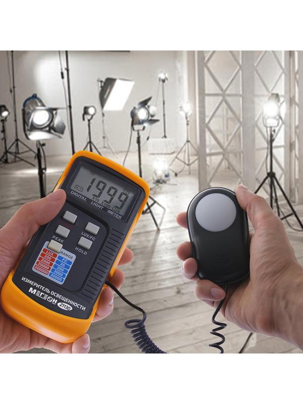 Люксметр измеритель освещенности МЕГЕОН 21130