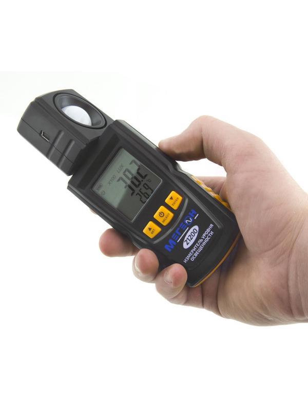 Люксметр цифровой измеритель освещенности МЕГЕОН 21200