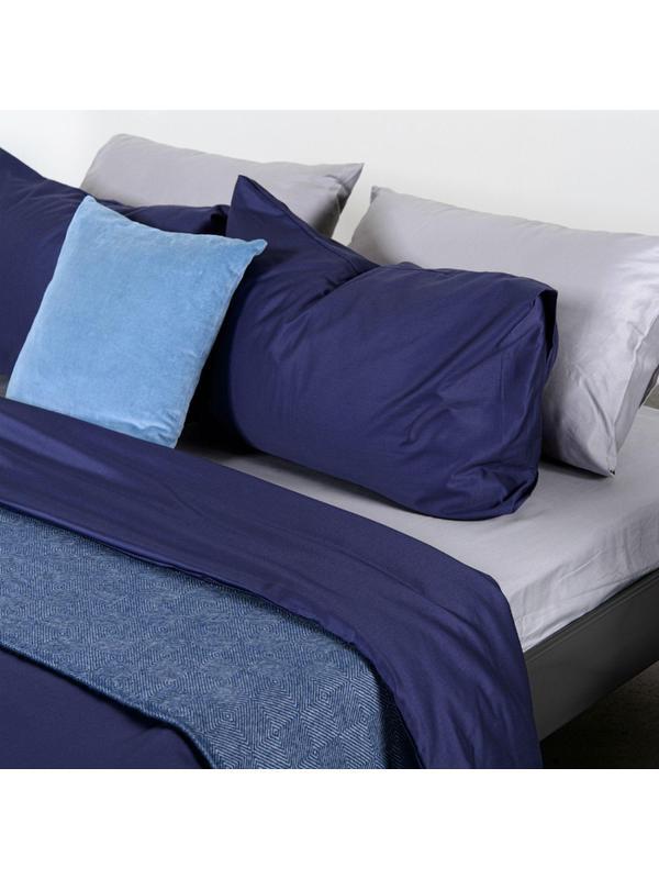 Постельное белье 150х200 (нав. 2 шт,пододеяльник 1 шт,100% хл.) серый