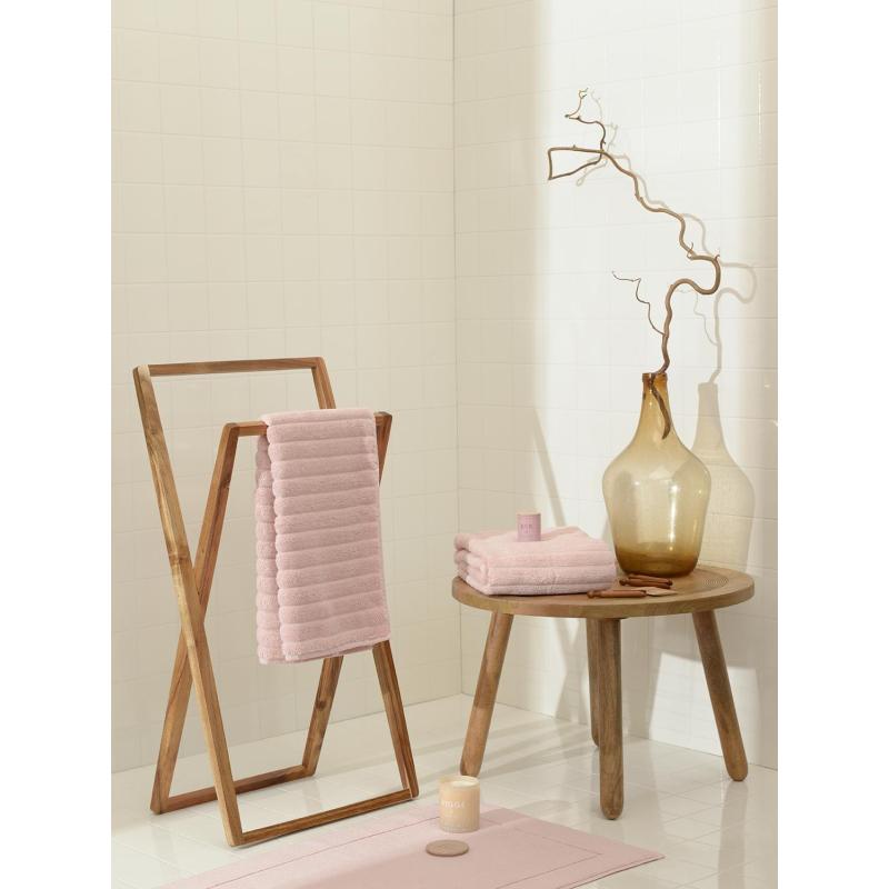 Коврик для ванной цвета пыльной розы из коллекции Essential, 50х80 см