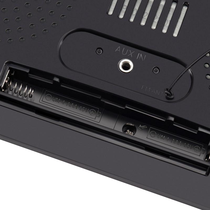 Радиобудильник Hyundai H-RCL238 черный LCD подсв:зеленая часы:цифровые FM