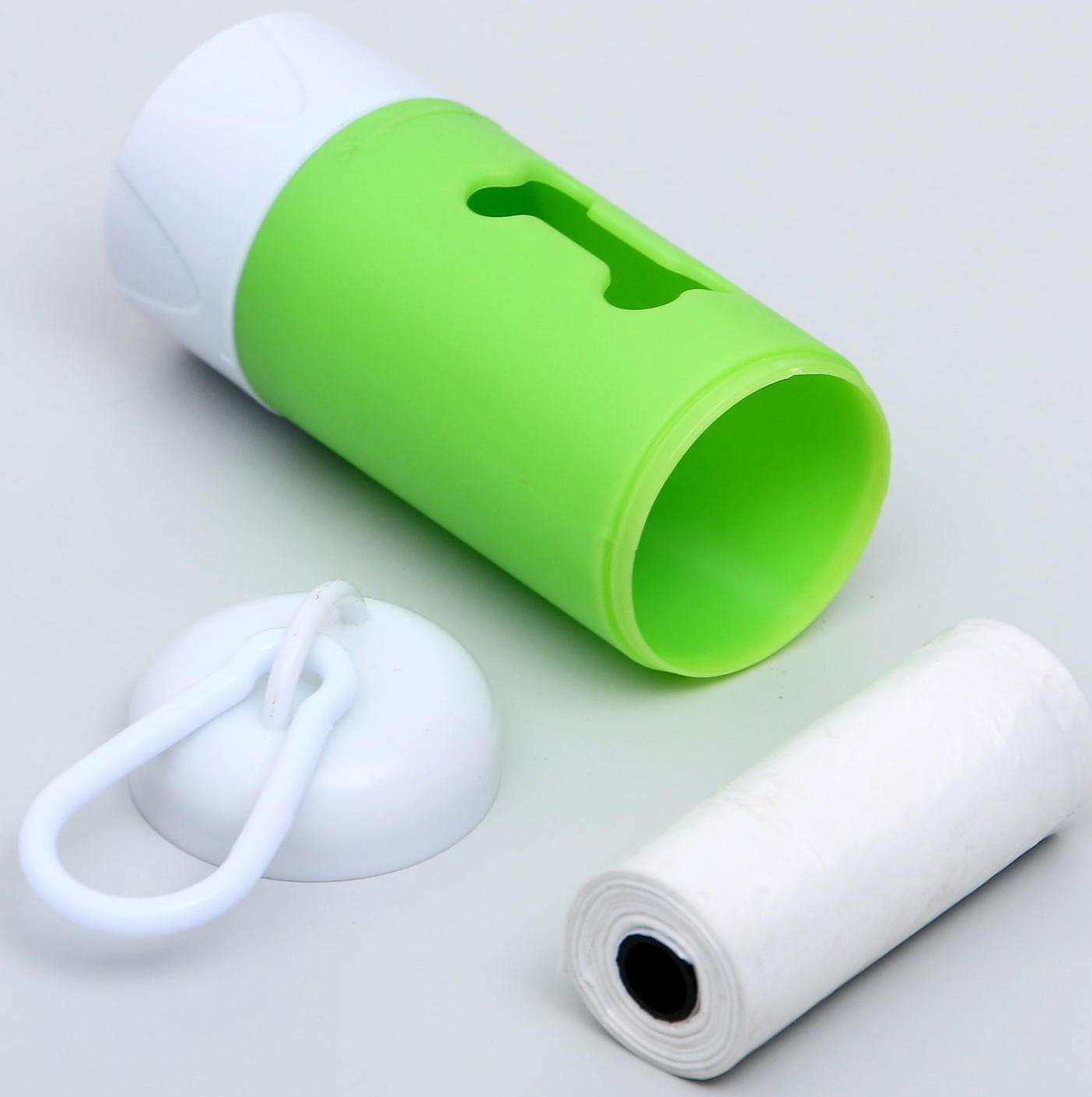 Контейнер с пакетами для уборки за собаками с фонариком (15 пакетов), 9,8х3,8х3,8 см, микс