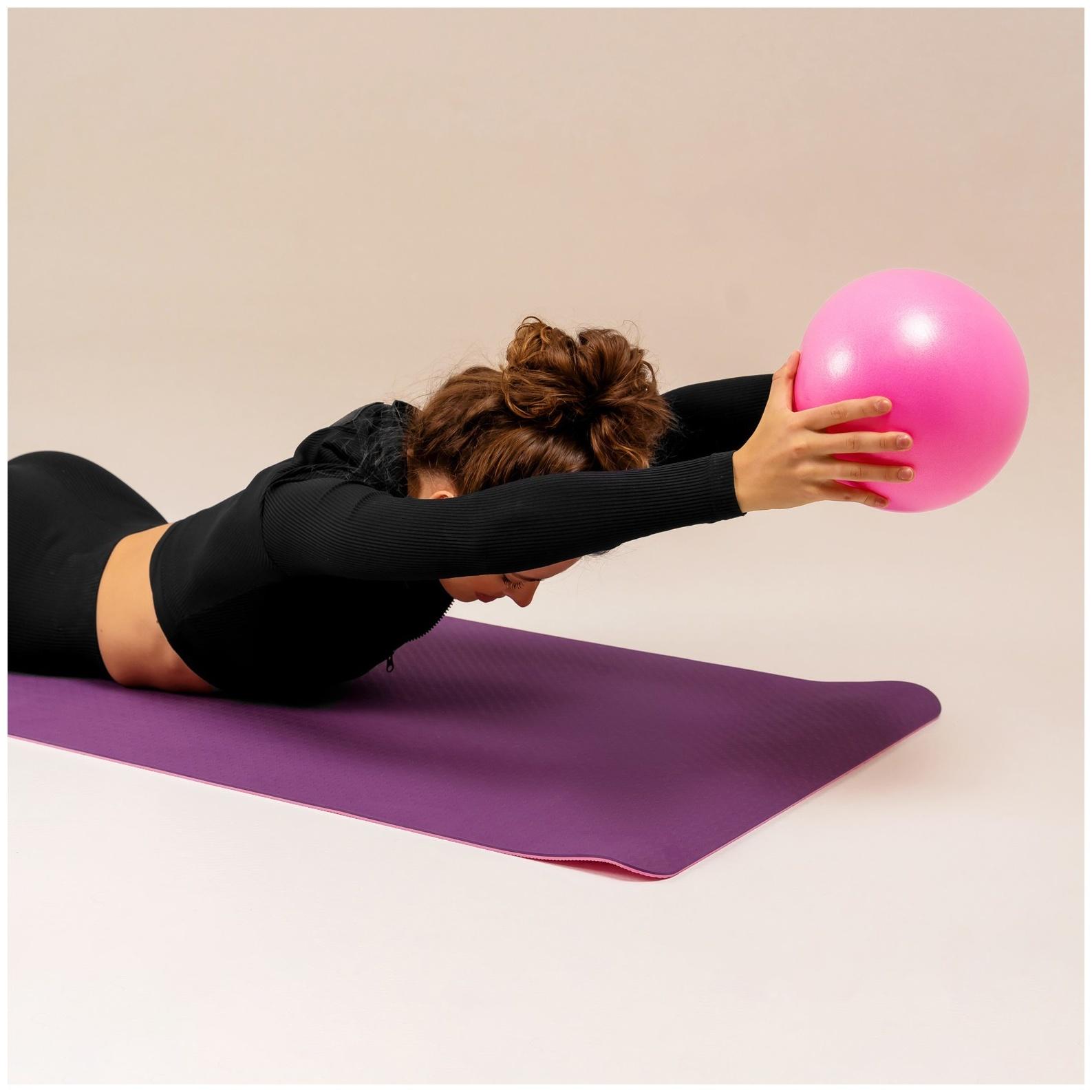 Мяч для йоги и пилатеса Sangh, d=25 см, 100 г, цвет розовый