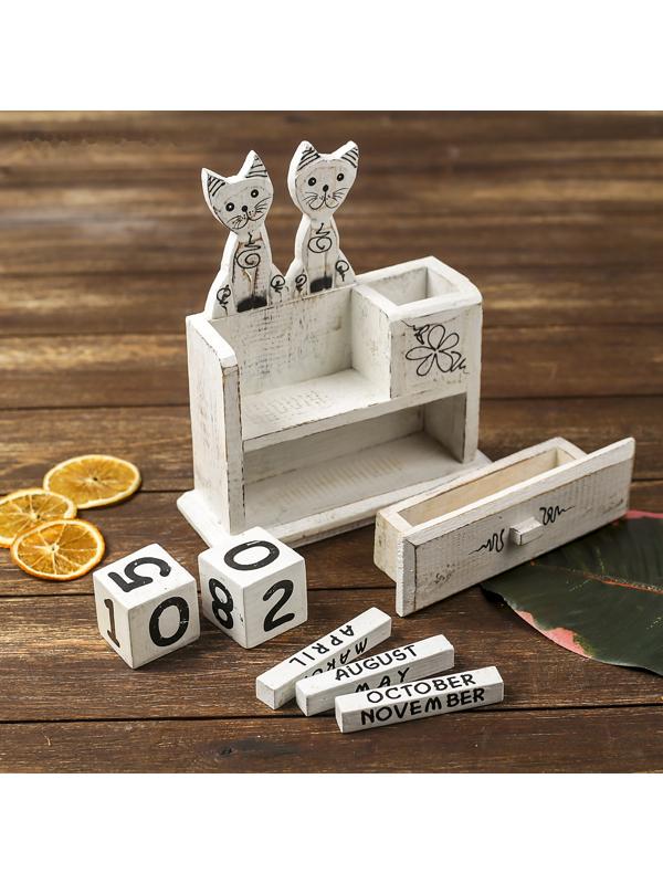 Календарь настольный дерево 