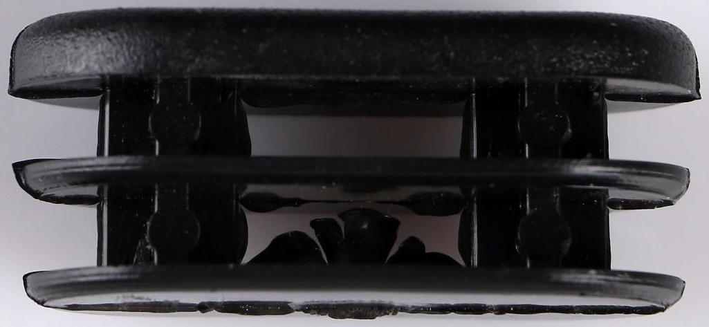 Заглушка внутренняя, овальная, 20×40 мм, черная