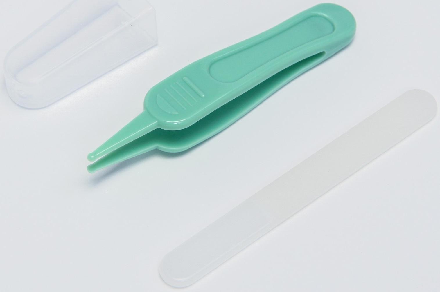 Набор по уходу за ребенком, 5 предметов: расческа, пинцет, ножницы, книпсер, пилка, зеленый