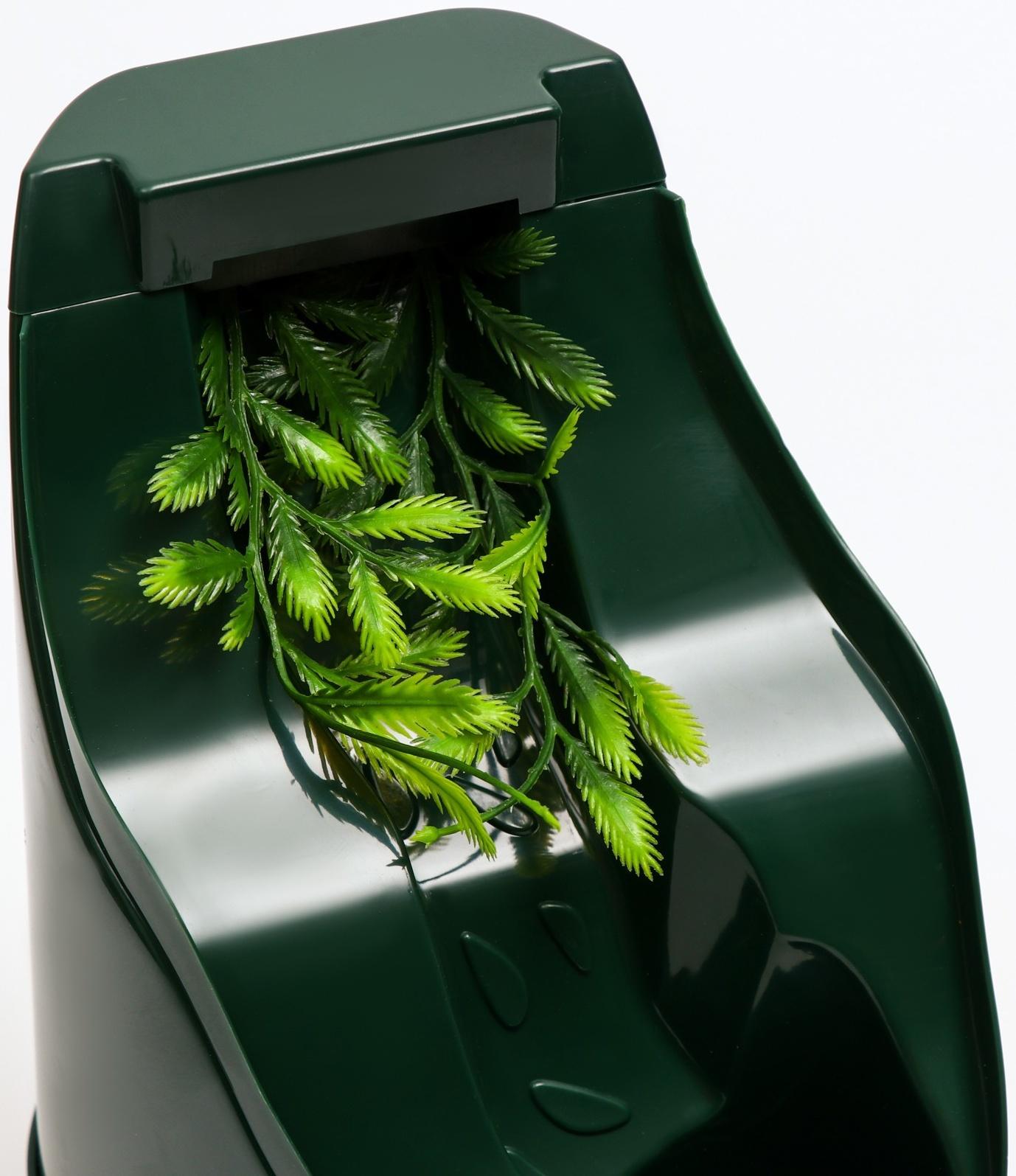 Питьевой фонтанчик NomoyPet для рептилий