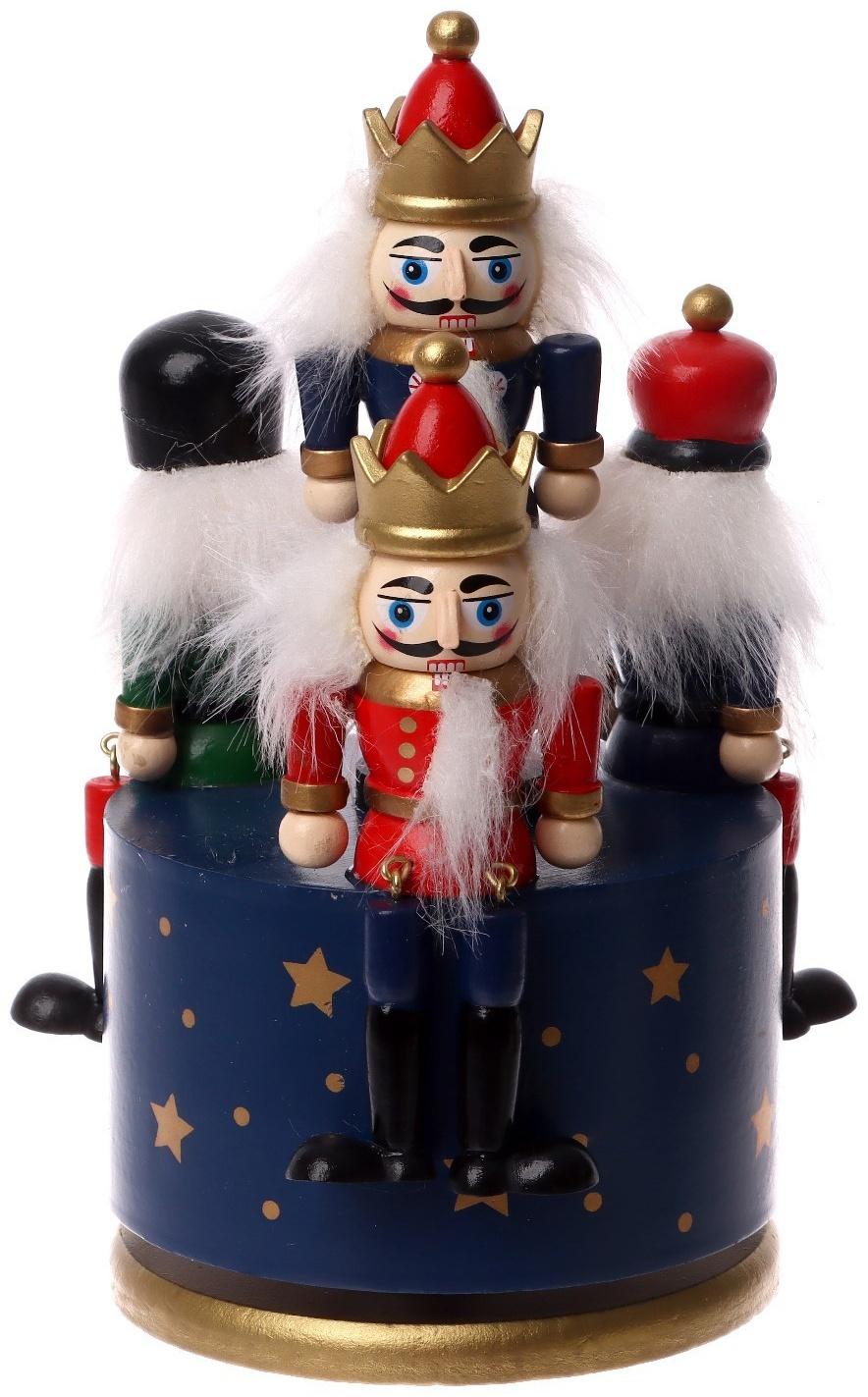 Сувенир «Карусель щелкунчики», 11×11×19 см, МИКС