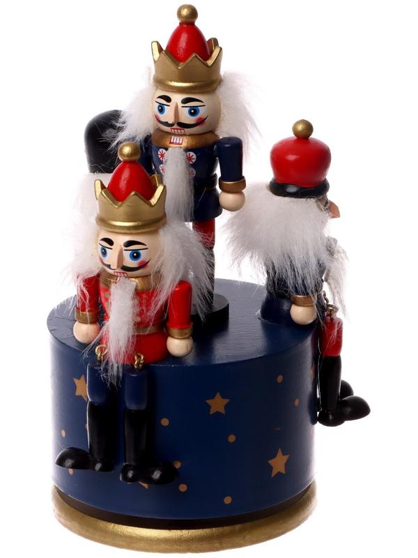 Сувенир «Карусель щелкунчики», 11×11×19 см, МИКС