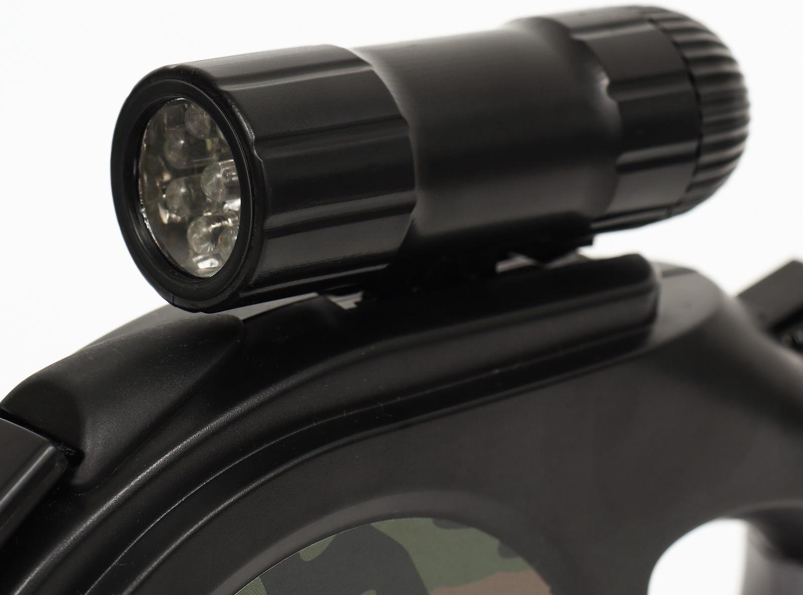 Рулетка со съёмным LED-фонариком и подвесом для сумки/контейнера, лента 8 м, до 50 кг