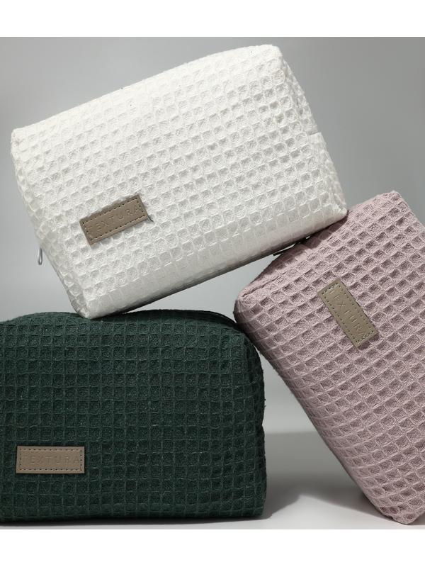 Косметичка женская на молнии TEXTURA, объёмная, средняя, мягкая, вафельная текстура, белая