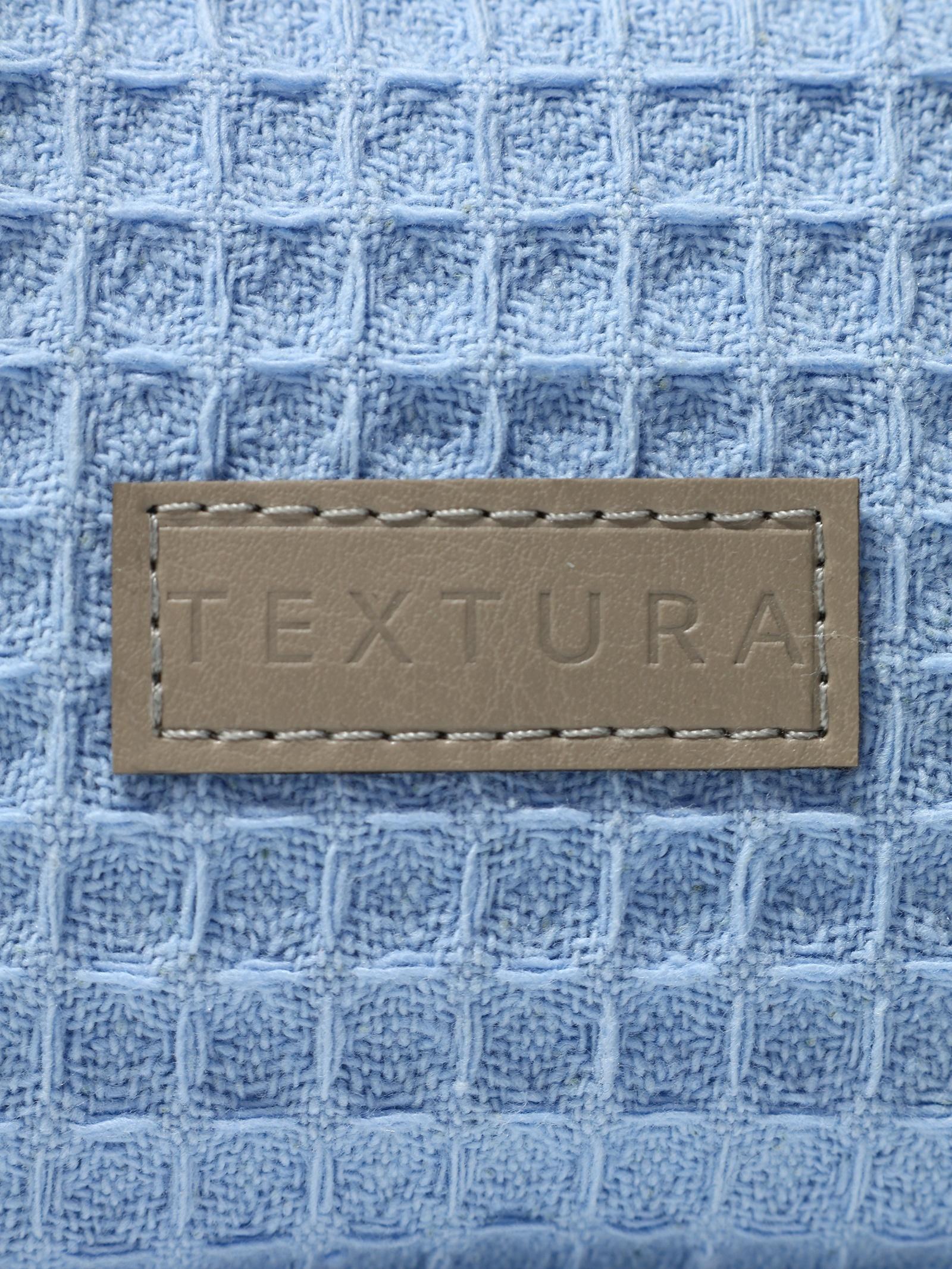 Косметичка женская на молнии TEXTURA, объёмная, большая, мягкая, вафельная текстура, голубая