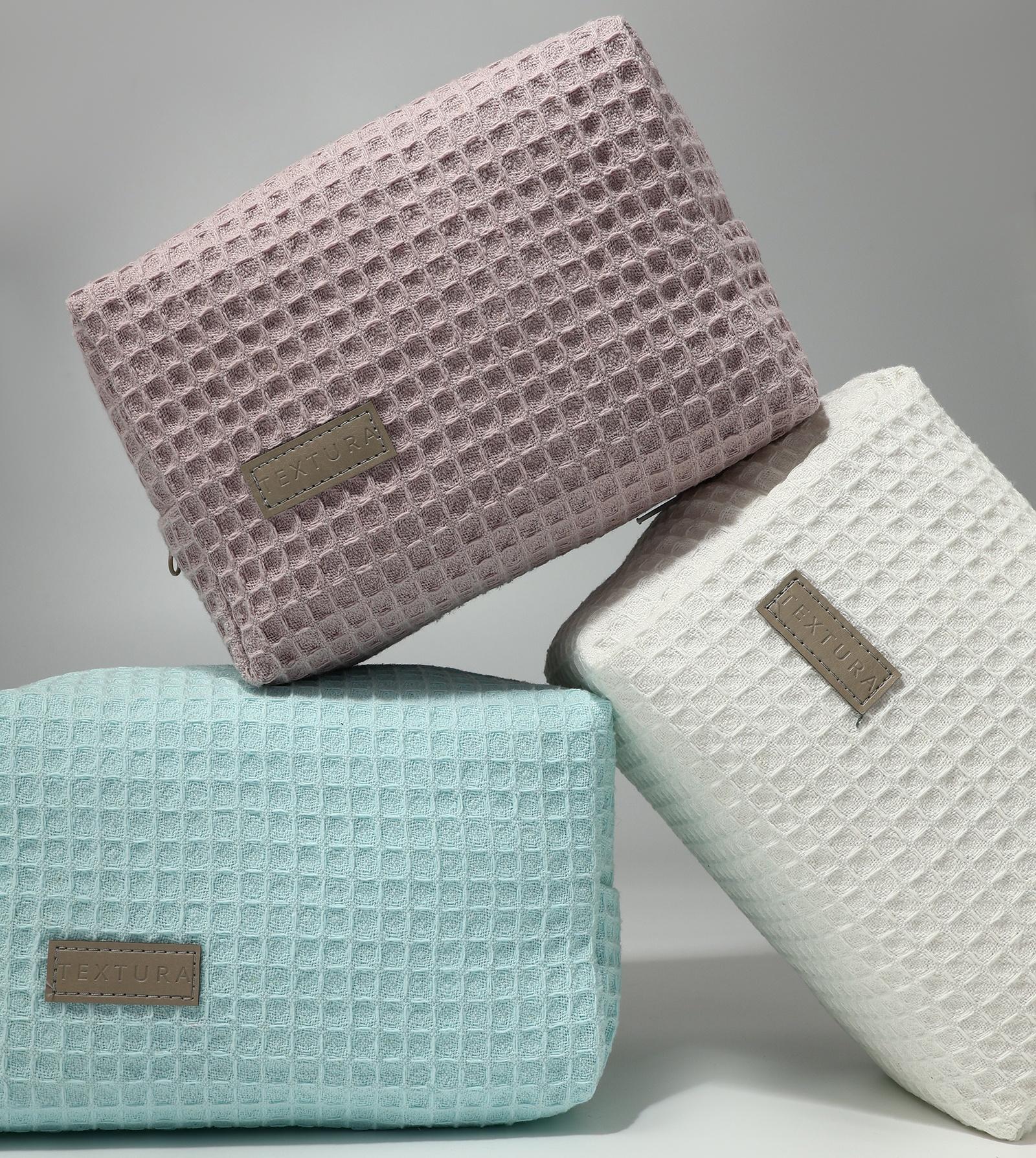 Косметичка женская на молнии TEXTURA, объёмная, средняя, мягкая, вафельная текстура, пыльно-розовая