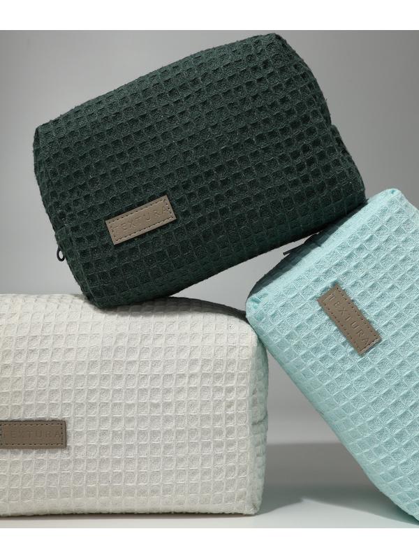 Косметичка женская на молнии TEXTURA, объёмная, средняя, мягкая, вафельная текстура, зелёная