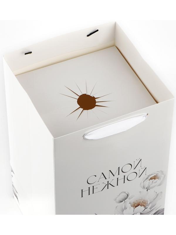 Переноска для цветов с вкладышем для фиксации, «Самой нежной», белый, 35 х 20 х 20 см