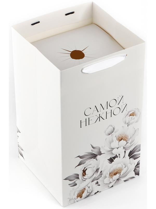 Переноска для цветов с вкладышем для фиксации, «Самой нежной», белый, 35 х 20 х 20 см