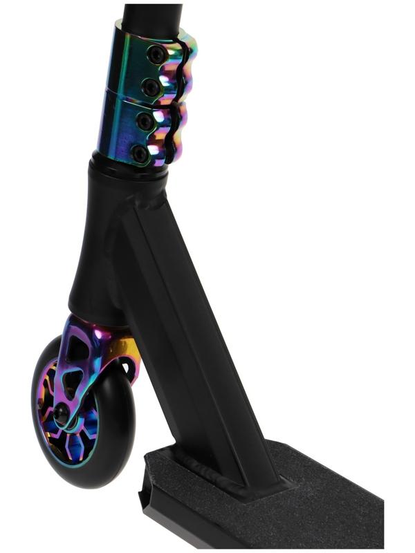 Самокат трюковой GRAFFITI Electric 24, колёса PU 100 мм, SCS компрессия, ABEC 9 Chrome, цвет черный