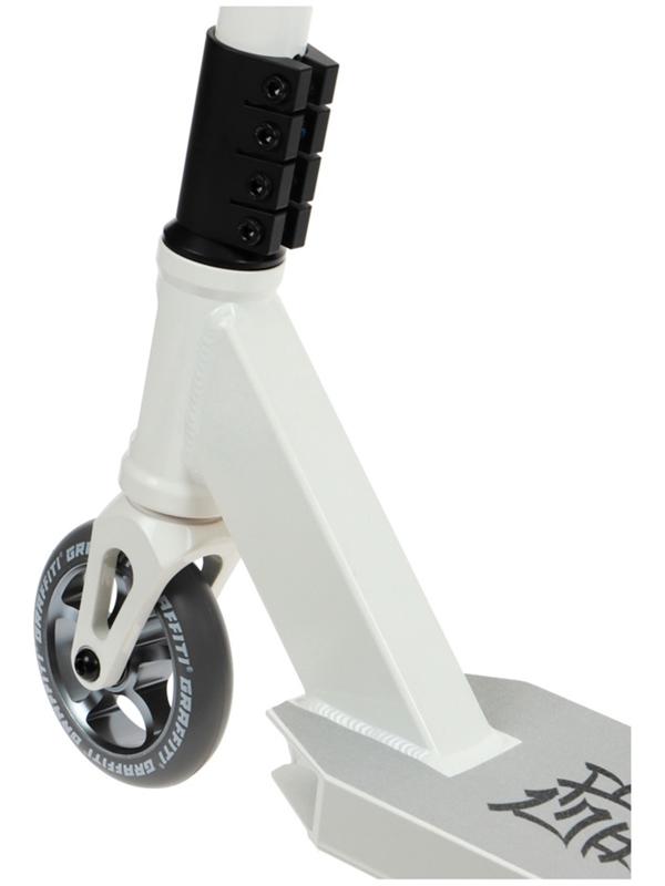 Самокат трюковой GRAFFITI Eccentric 24, колёса PU 110 мм, HIC компрессия, ABEC 9 Chrome, цвет белый