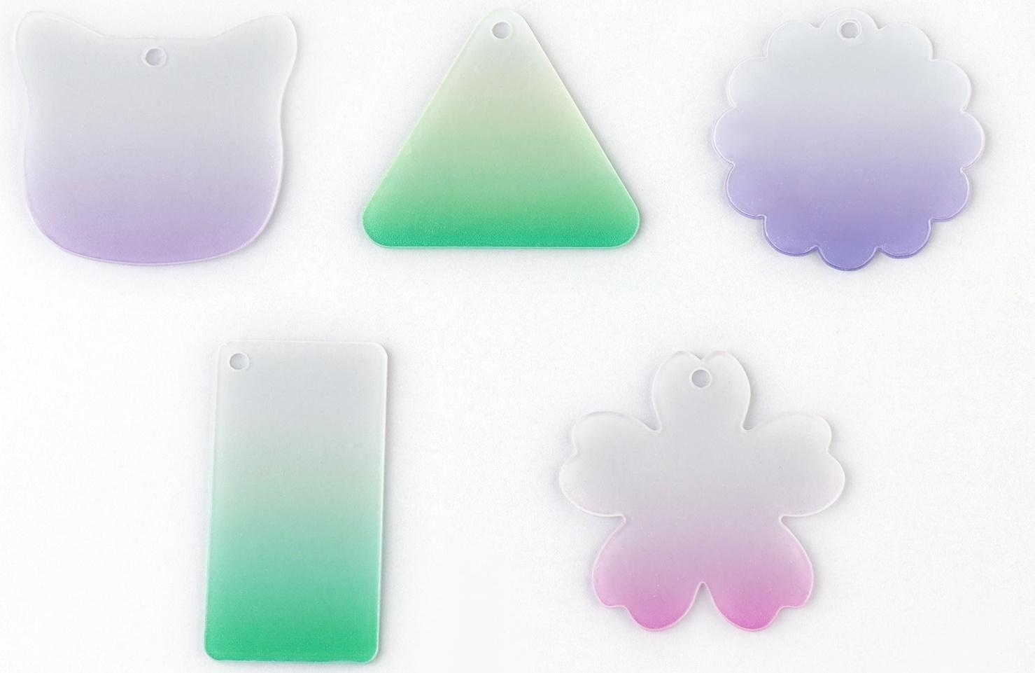 Набор для создания акриловых брелоков с наклейками «Для девочки»