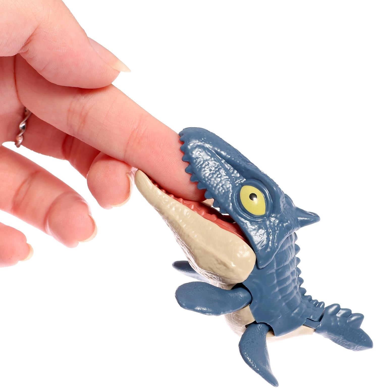 Игровой набор «Dino. Зубастики», 1 фигурка, подвижные детали, цвет МИКС