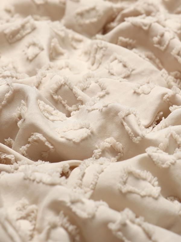 Покрывало LoveLife Tufting: Квадрат цв.бежевый, 150*220±5см, микрофайбер, 100% п/э