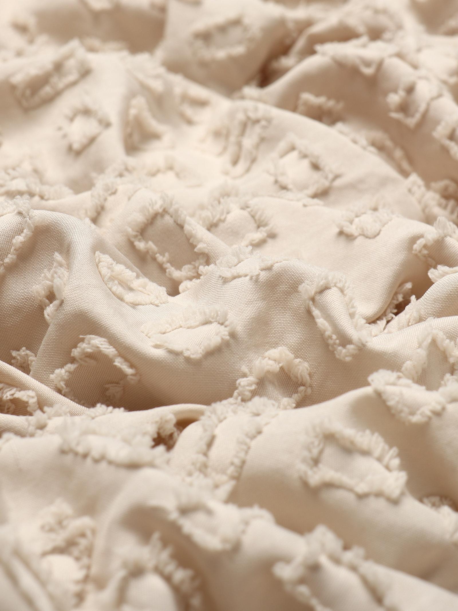 Покрывало LoveLife Tufting: Квадрат цв.бежевый,  200*230±5см, микрофайбер, 100% п/э