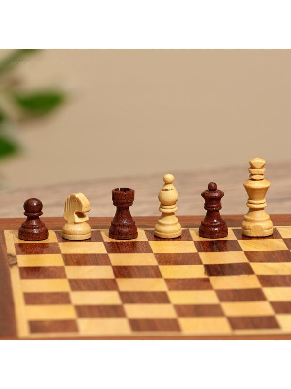 Шахматы магнитные 20,5х20,5х3,5 см, дерево шишам