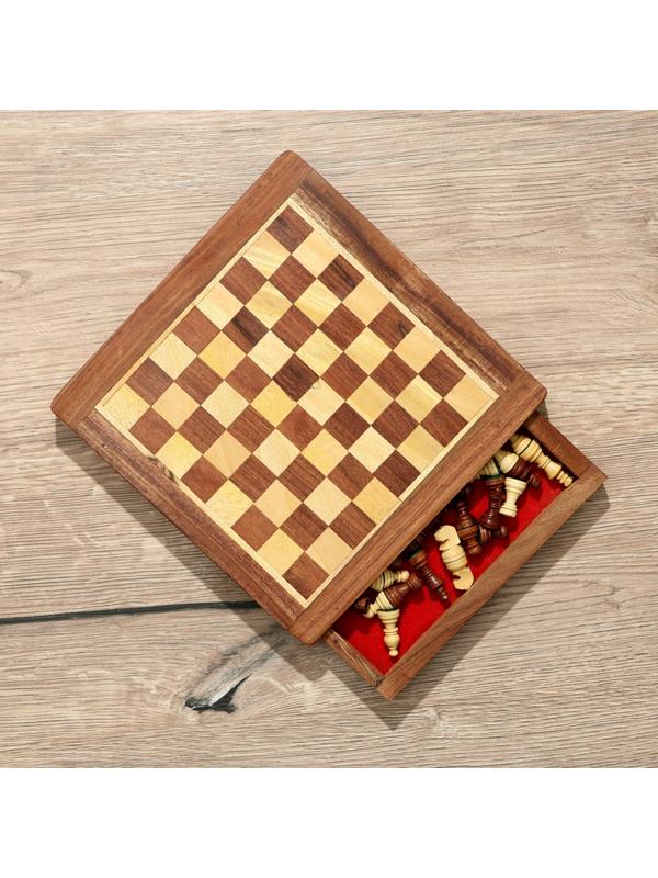 Шахматы магнитные 20,5х20,5х3,5 см, дерево шишам