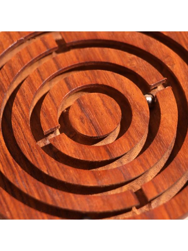 Головоломка-лабиринт 