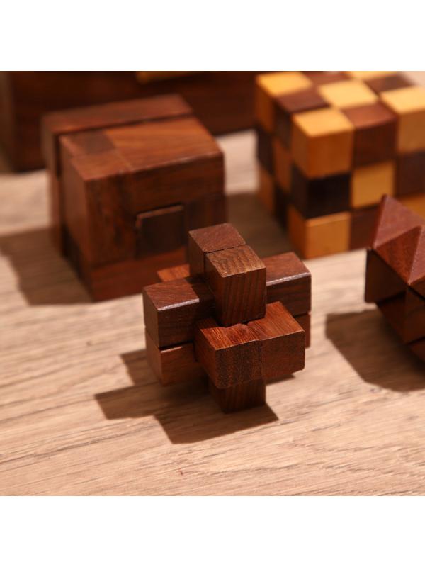 Головоломки в шкатулке (набор 4 шт) 12х13х6 см, дерево шишам