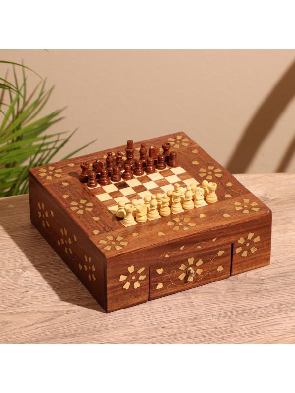 Шахматы дорожные 20,5х20,5х7 см, дерево шишам