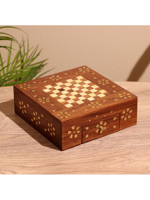 Шахматы дорожные 20,5х20,5х7 см, дерево шишам