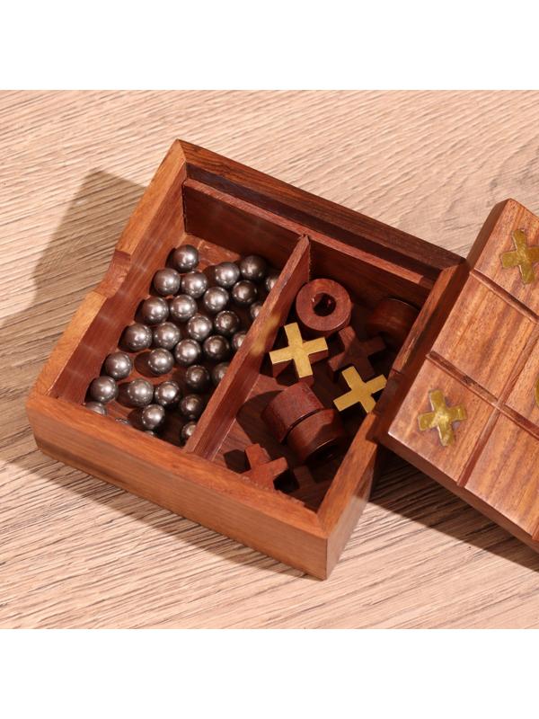 Игра настольная 2в1 (крестики-нолики + солитёр) 11,5х11,5х5 см, дерево шишам