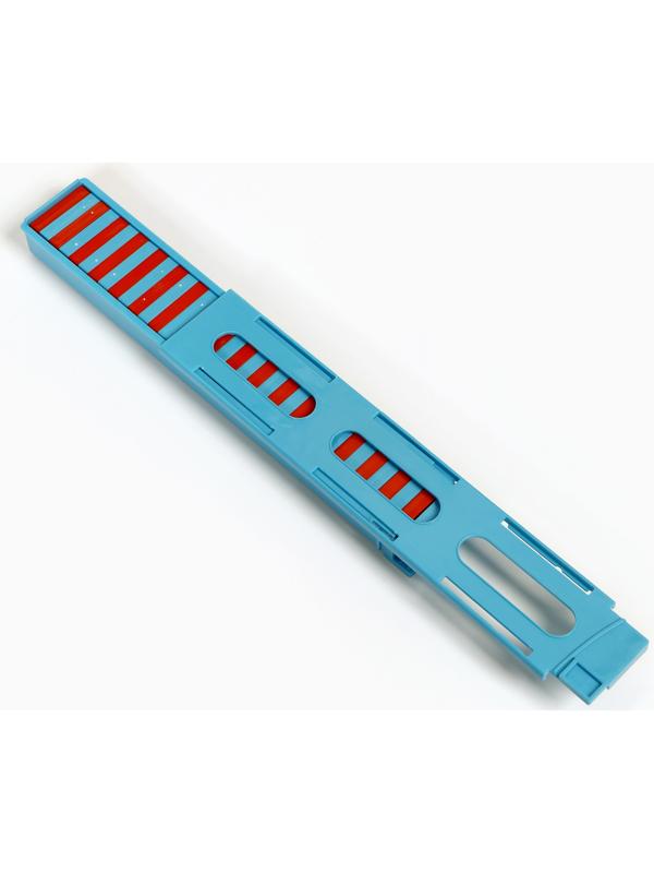 Паровоз игрушечный, с домино, на батарейках