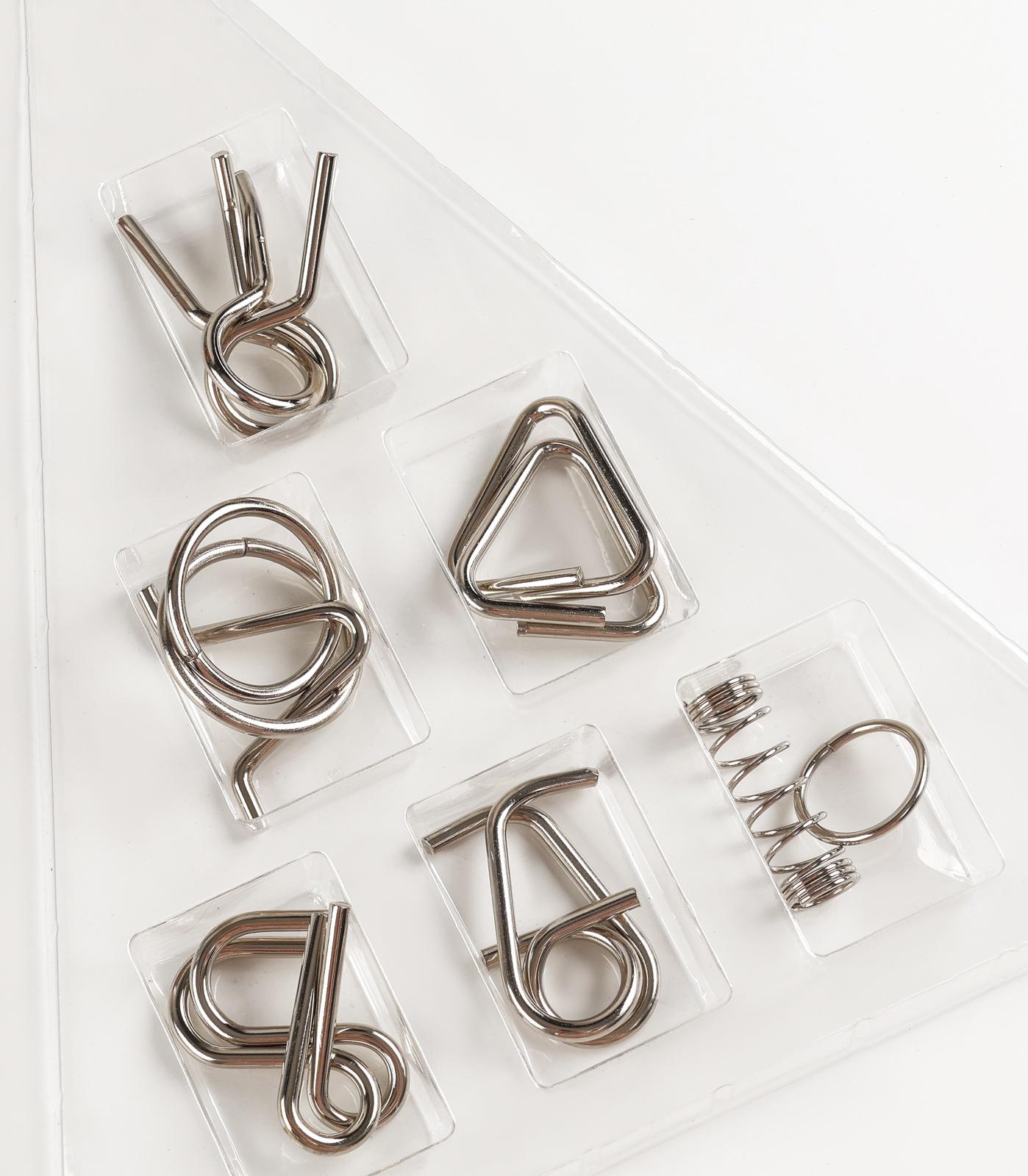 Адвент- календарь с головоломкой «Новогодние змейки»