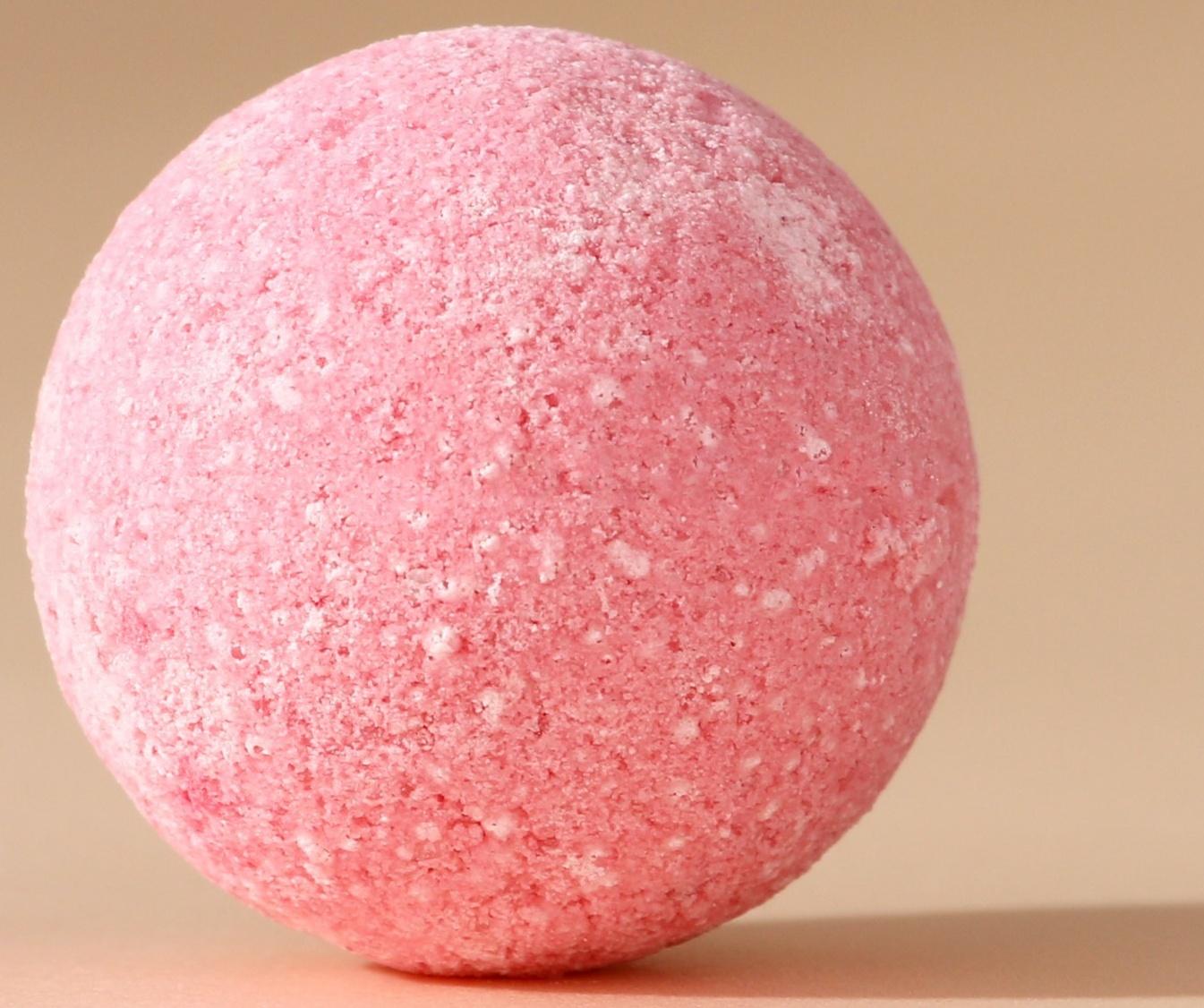 Бомбочка для ванны URAL LAB, 40 г, аромат сливочного крема