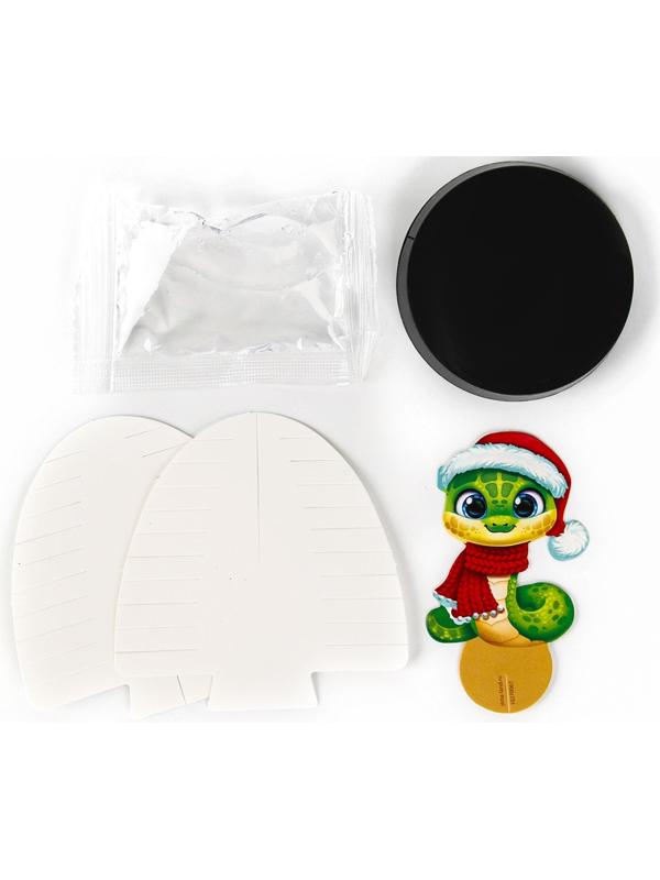 Набор для опытов «Новогодние кристаллы», со змеей