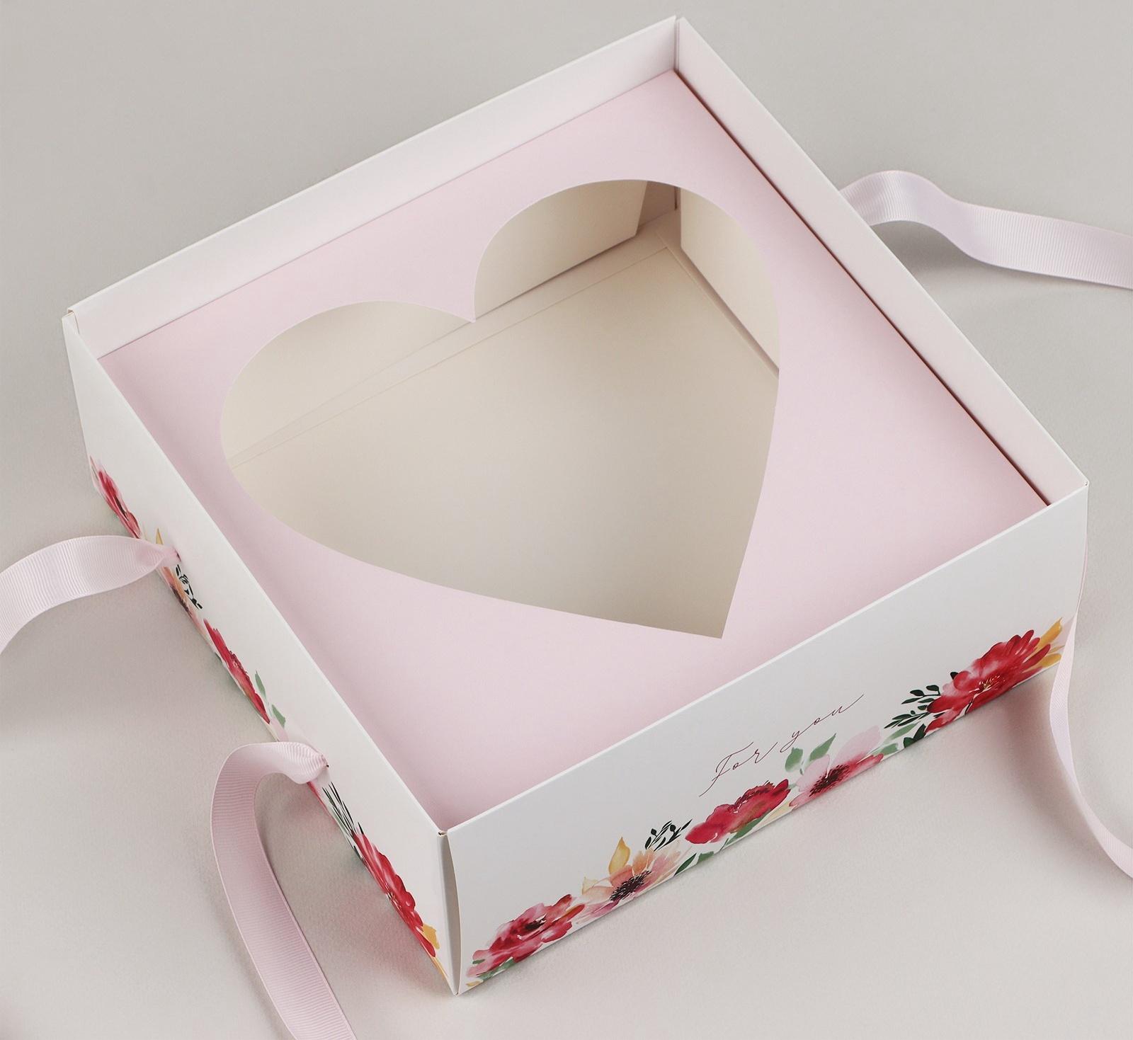 Коробка для цветов с формовым вкладышем и PVC крышкой «Цветы для тебя», 23.5 х 23.5 х 15 с