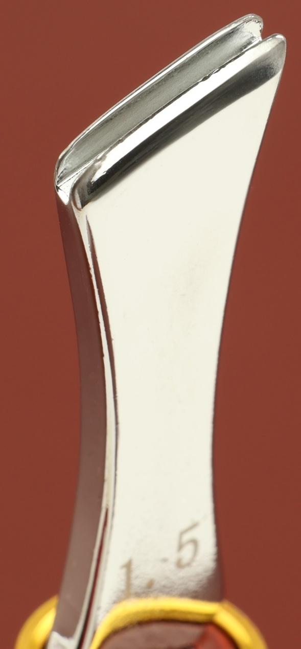 Кризер для разметки по коже, 15,5 × 2,5 см, шаг = 1,5 мм