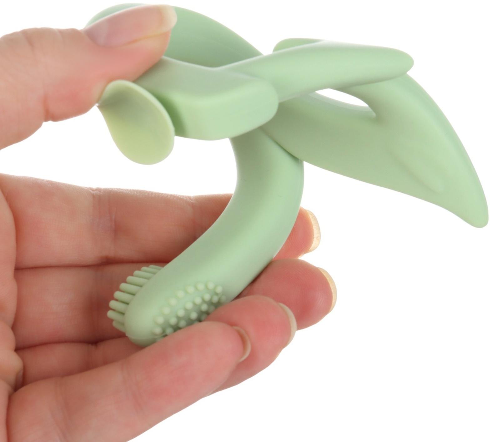 Прорезыватель силиконовый для зубов с щеточкой Крошка Я «Лебедь», на присоске, зелёный