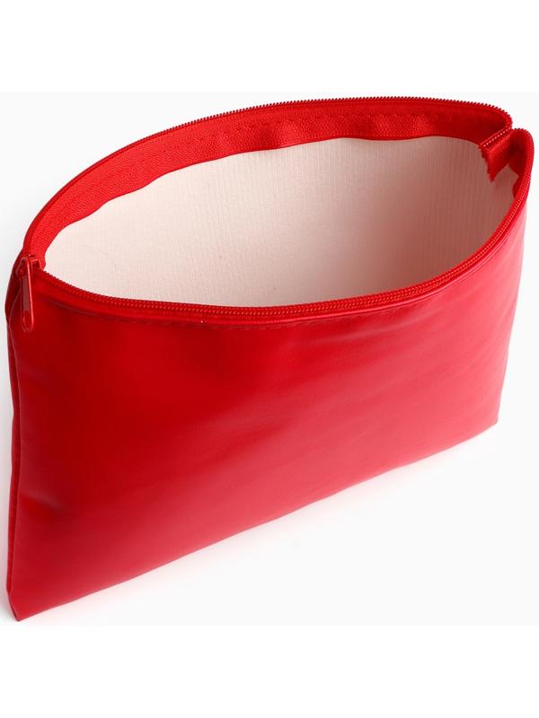 Косметичка на молнии плоская, однотонная, красная