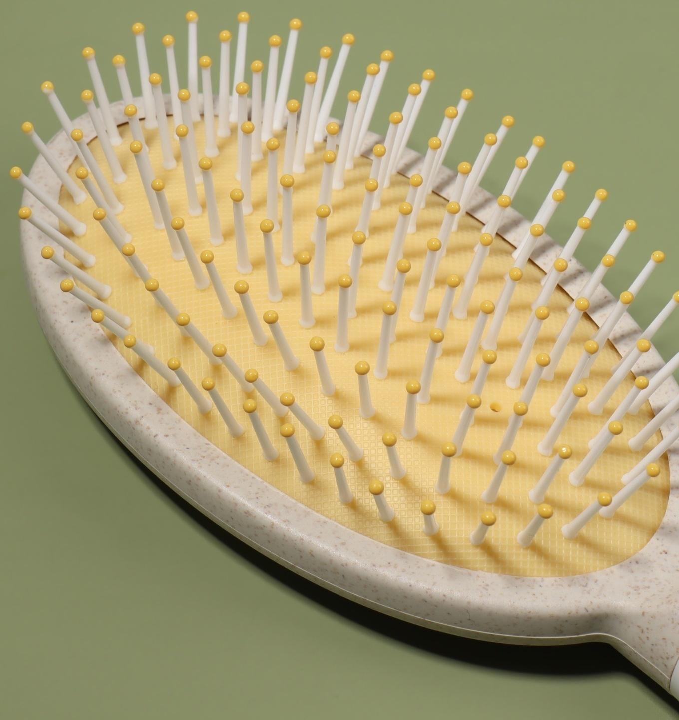 Расчёска массажная, 25,5 × 7 см, цвет «светлое дерево»