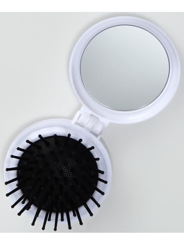 Расчёска массажная «Коты», складная, с зеркалом, 6,5 × 2,5 см, цвет белый