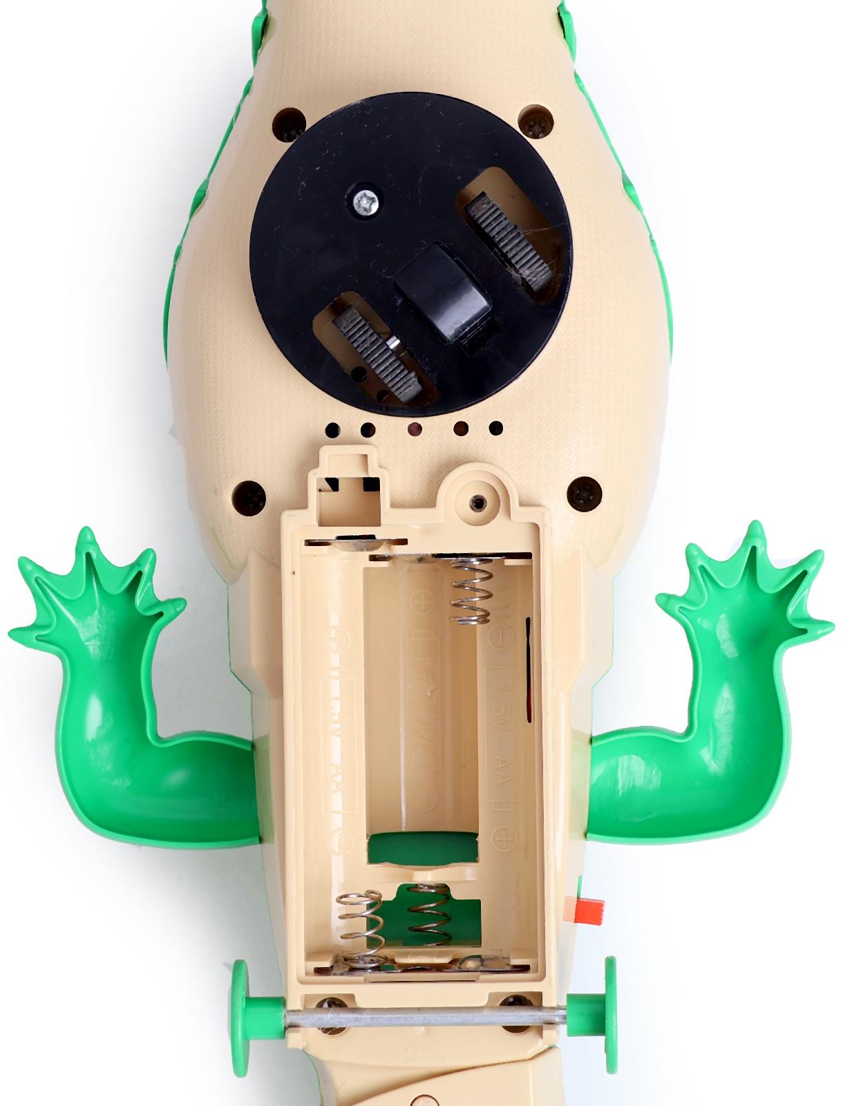 Интерактивная игрушка «Животное.Аллигатор», световые эффекты, работает от батареек, 11 деталей, цвет зелёный